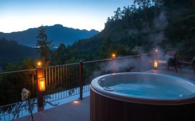 Séjour Couple Jacuzzi Privé en Savoie : Une Évasion Inoubliable